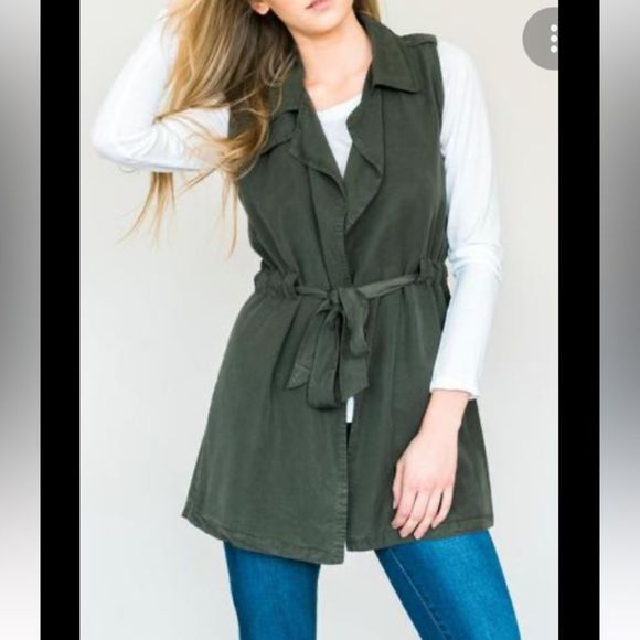 Womens Large Velvet Heart ARTEMIS SLEEVELESS CROSSOVER VEST Military Green - Picture 1 of 11